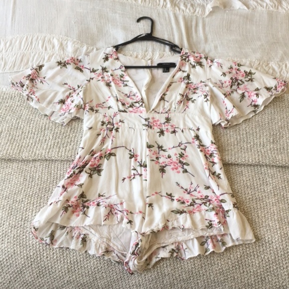 Exclusive Forever 21 Romper - Picture 4 of 7